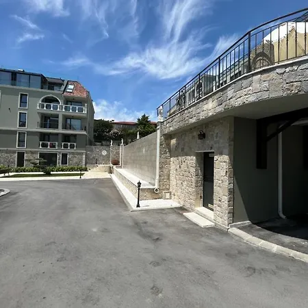 Mediterranea - Luxury With Pool Barbecue Kids-area Apartment *